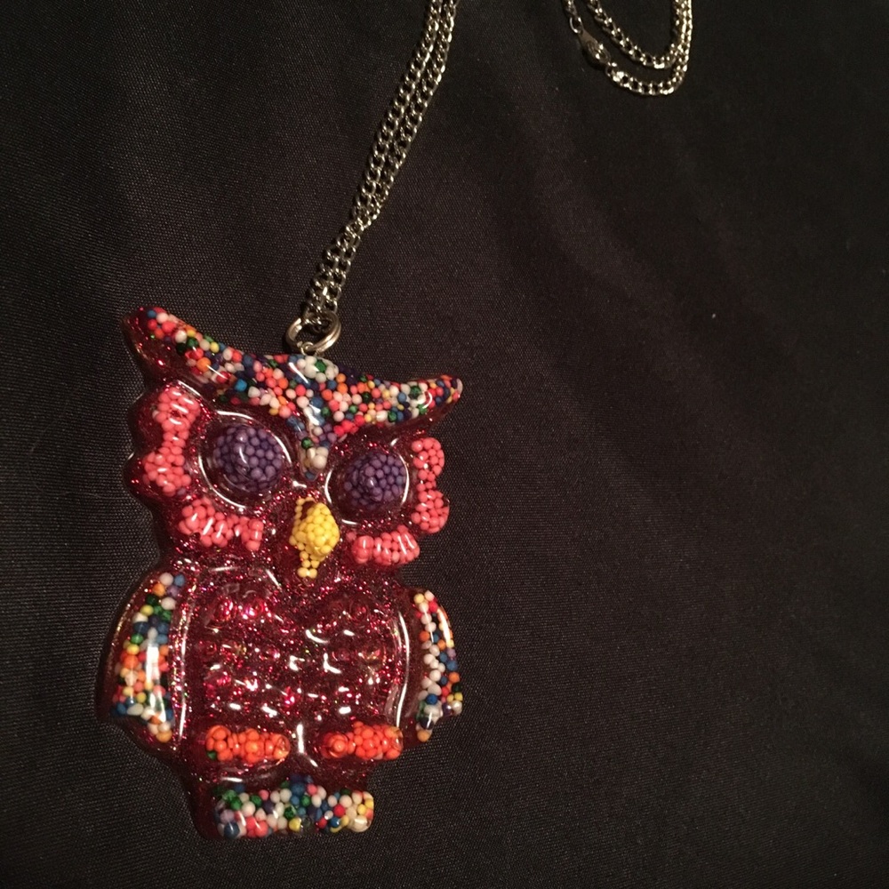 Candy owl necklace